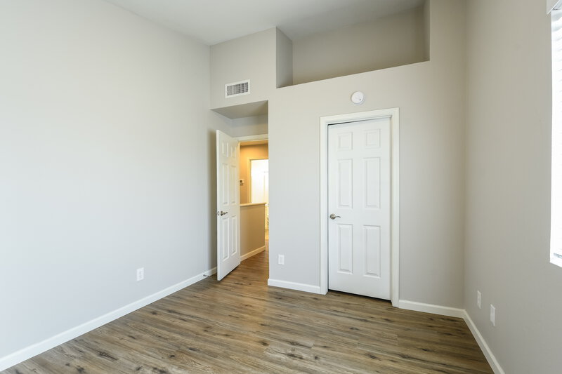 2,385/Mo, 2028 W Columbine Dr Phoenix, AZ 85029 Misc View 10