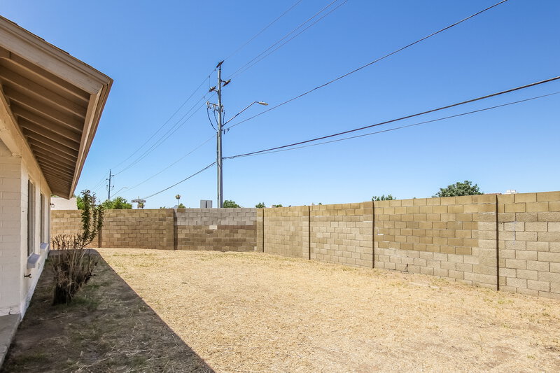 2,665/Mo, 15028 N 40th Pl Phoenix, AZ 85032 Backyard View