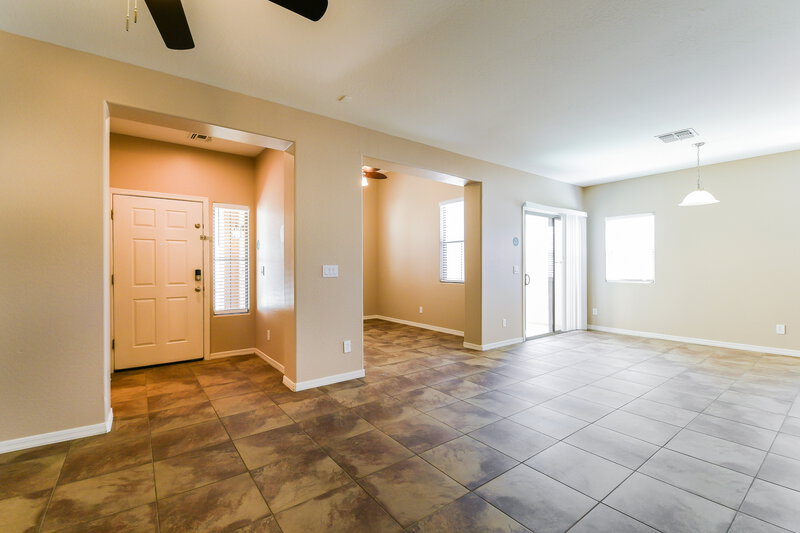 2,110/Mo, 3630 W Turtle Hill Ct Anthem, AZ 85086 Living Room View