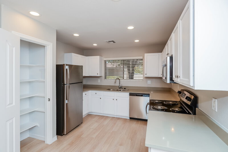 1,855/Mo, 3460 S Conestoga Rd Apache Junction, AZ 85119 Kitchen View