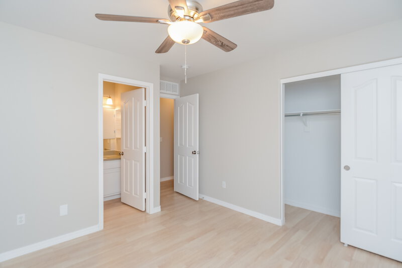 1,855/Mo, 3460 S Conestoga Rd Apache Junction, AZ 85119 Main Bedroom View