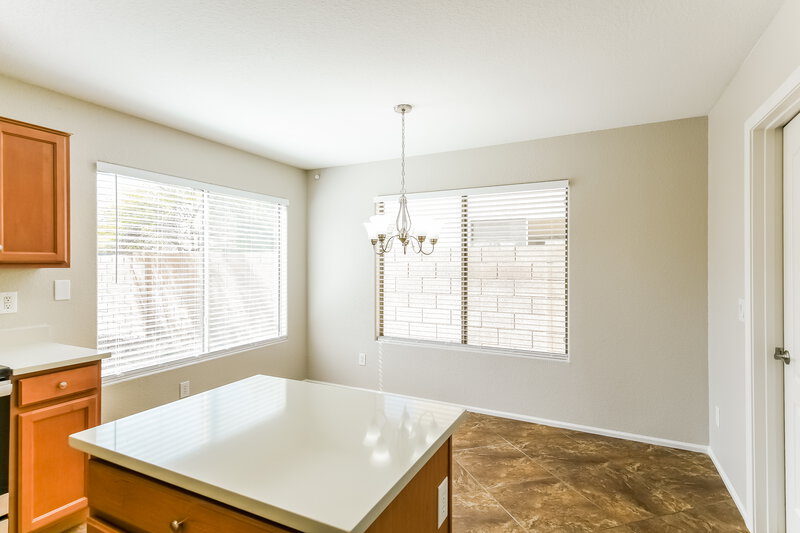 2,620/Mo, 2437 W Running Deer Trl Phoenix, AZ 85085 Dining Room View