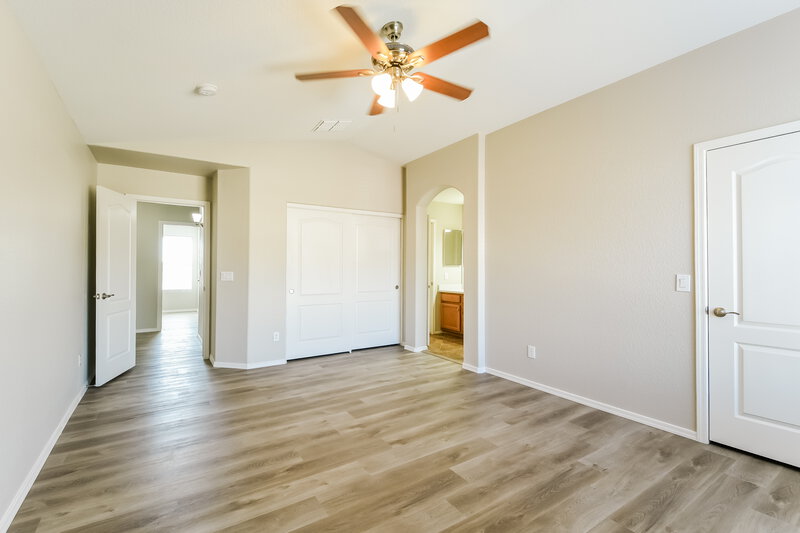 2,620/Mo, 2437 W Running Deer Trl Phoenix, AZ 85085 Main Bedroom View
