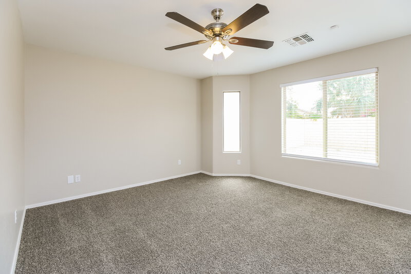 1,765/Mo, 185 W Hayden Park Rd San Tan Valley, AZ 85143 Main Bedroom View