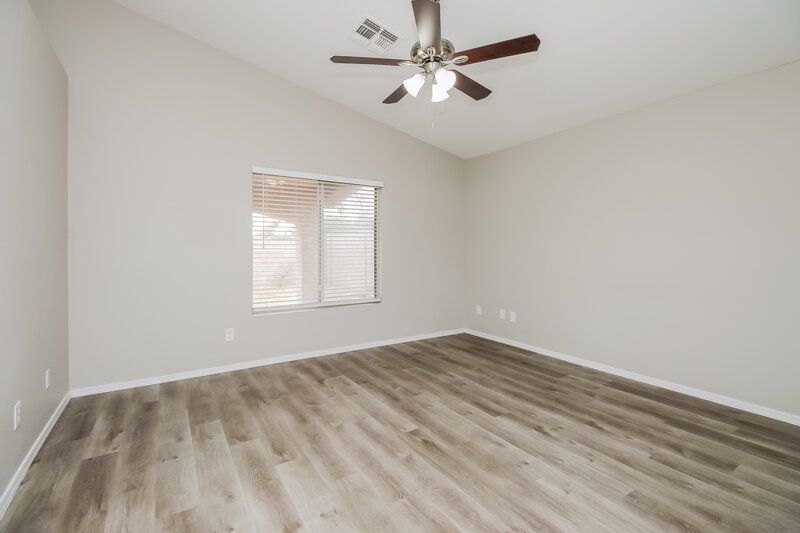 2,320/Mo, 869 E Laredo St Chandler, AZ 85225 Main Bedroom View
