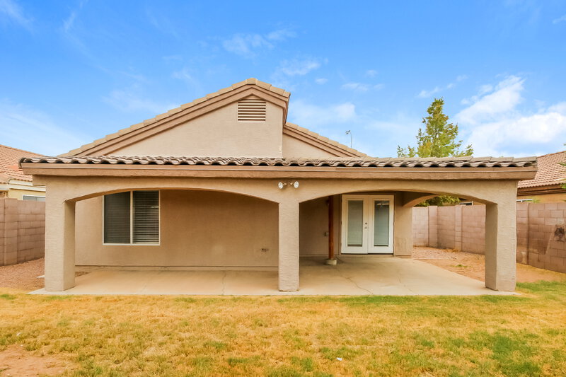 2,320/Mo, 869 E Laredo St Chandler, AZ 85225 Rear View