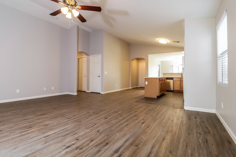 1,920/Mo, 16871 W Portland St Goodyear, AZ 85338 Living Room View 2