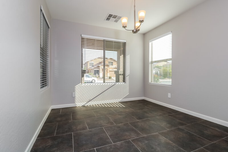 1,920/Mo, 16871 W Portland St Goodyear, AZ 85338 Dining Room View