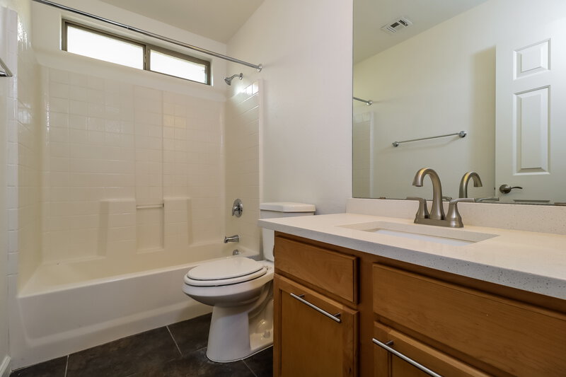 1,920/Mo, 16871 W Portland St Goodyear, AZ 85338 Bathroom View