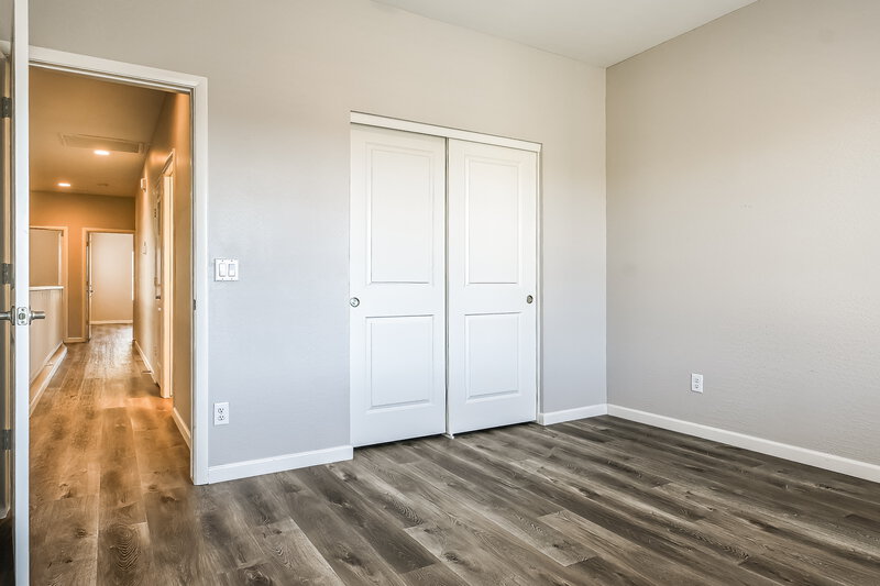 2,100/Mo, 18777 N 43rd Ave Unit 27 Glendale, AZ 85308 Bedroom View 2