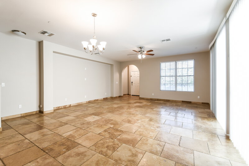 2,185/Mo, 12533 W Via Dona Rd Peoria, AZ 85383 Dining Room View