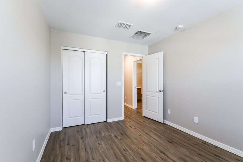 2,185/Mo, 12533 W Via Dona Rd Peoria, AZ 85383 Bedroom View 2