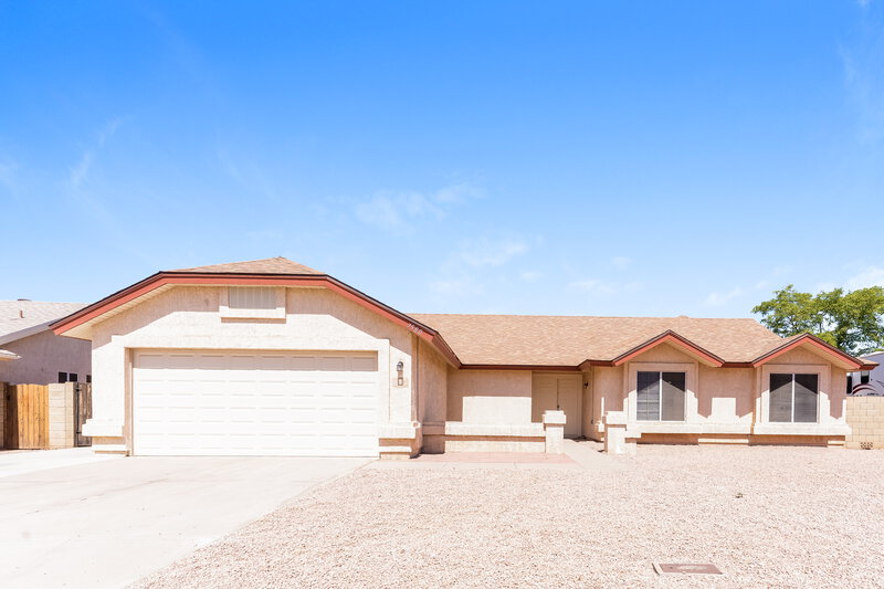 2,220/Mo, 7580 W San Miguel Ave Glendale, AZ 85303 External View