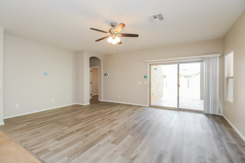 1,775/Mo, 44331 W Rhinestone Rd Maricopa, AZ 85139 Living Room View 3