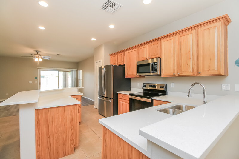 1,775/Mo, 44331 W Rhinestone Rd Maricopa, AZ 85139 Kitchen View