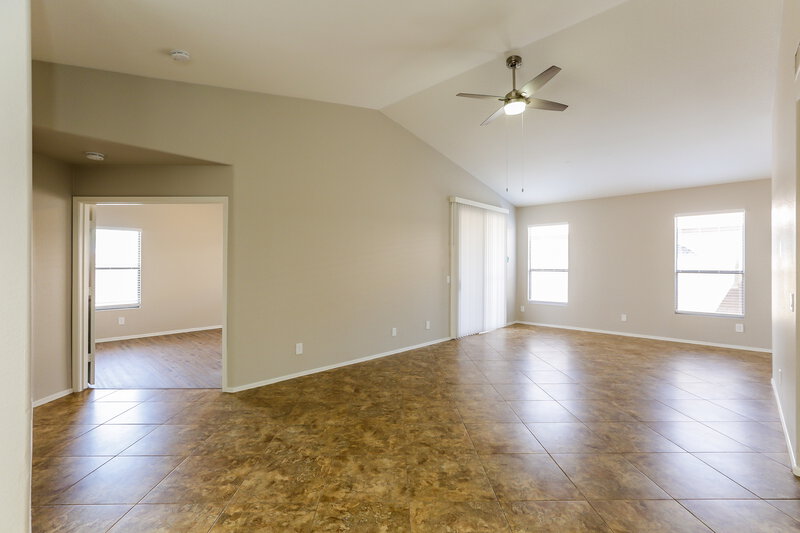 2,310/Mo, 1058 S Sierra St Gilbert, AZ 85296 Misc View 2