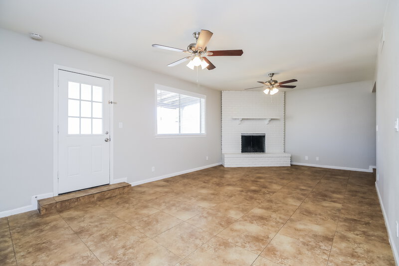 2,320/Mo, 2520 E Javelina Ave Mesa, AZ 85204 Living Room View