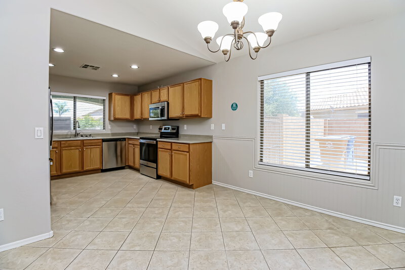 2,150/Mo, 22159 E Via del Rancho Queen Creek, AZ 85142 Dining Room View