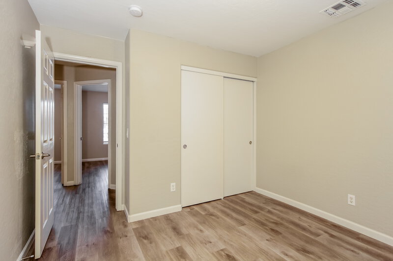 1,935/Mo, 13254 W Paradise Ln Surprise, AZ 85374 Bedroom View 2