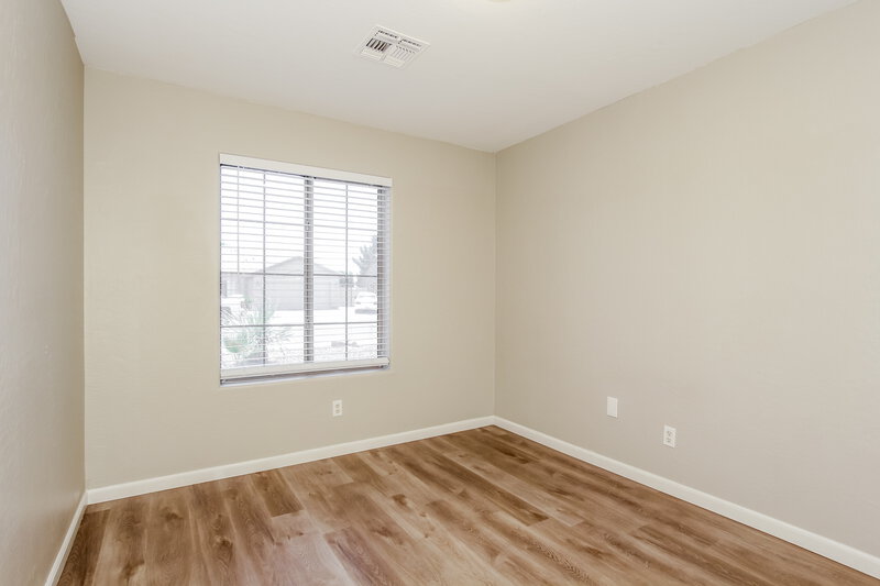1,935/Mo, 13254 W Paradise Ln Surprise, AZ 85374 Bedroom View 4