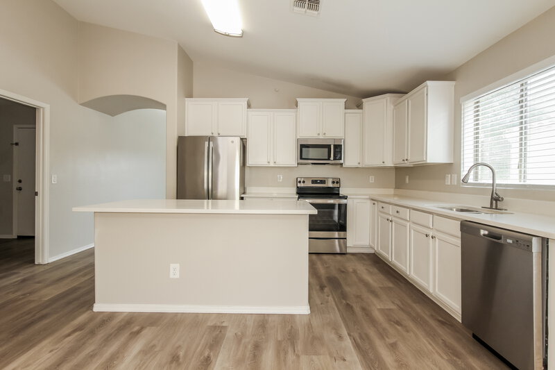 2,195/Mo, 5878 S 238th Ln Buckeye, AZ 85326 Kitchen View