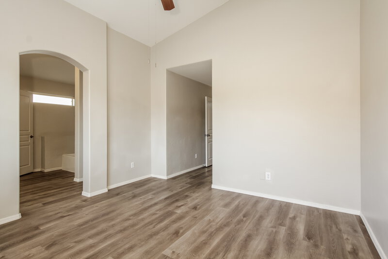 2,195/Mo, 5878 S 238th Ln Buckeye, AZ 85326 Main Bedroom View 2