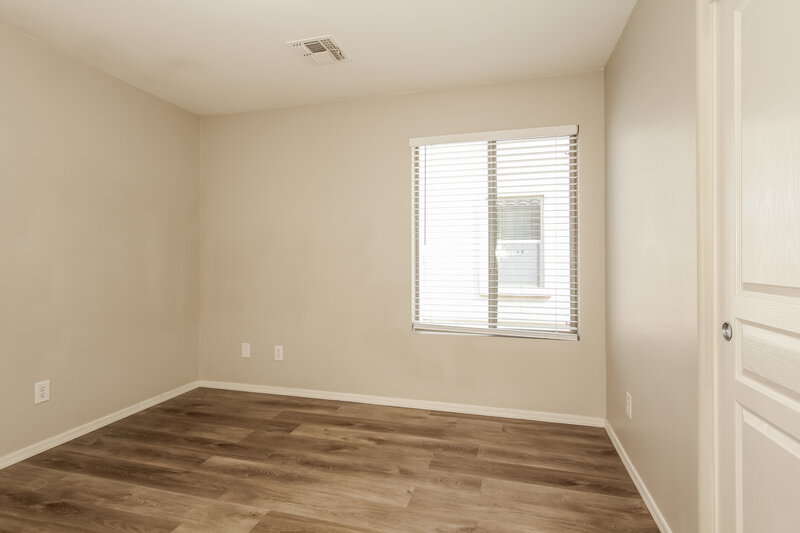 2,195/Mo, 5878 S 238th Ln Buckeye, AZ 85326 Bedroom View 3