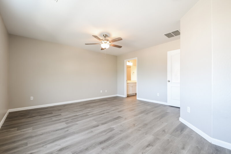 2,215/Mo, 37766 N Sandy Dr San Tan Valley, AZ 85140 Main Bedroom View