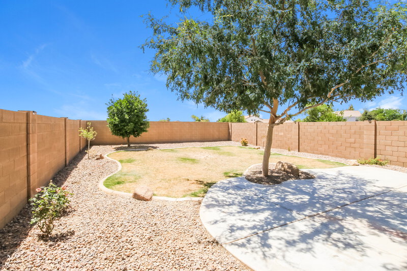 2,385/Mo, 37766 N Sandy Dr San Tan Valley, AZ 85140 Backyard View