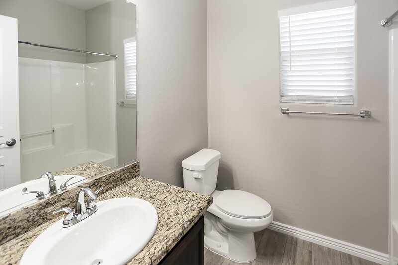 2,390/Mo, 25927 N 131st Dr Peoria, AZ 85383 Bathroom View