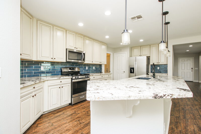 2,340/Mo, 10838 E Calypso Ave Mesa, AZ 85208 Kitchen View 2