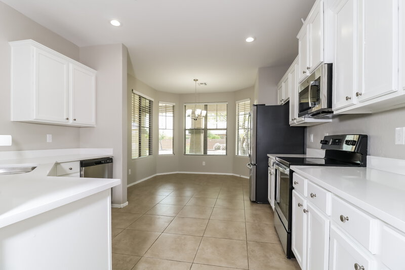 2,175/Mo, 105 N 108th Dr Avondale, AZ 85323 Kitchen View 2