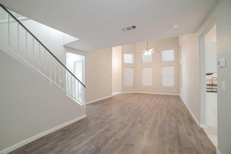 2,595/Mo, 7496 W Denaro Dr Glendale, AZ 85308 Living Room View