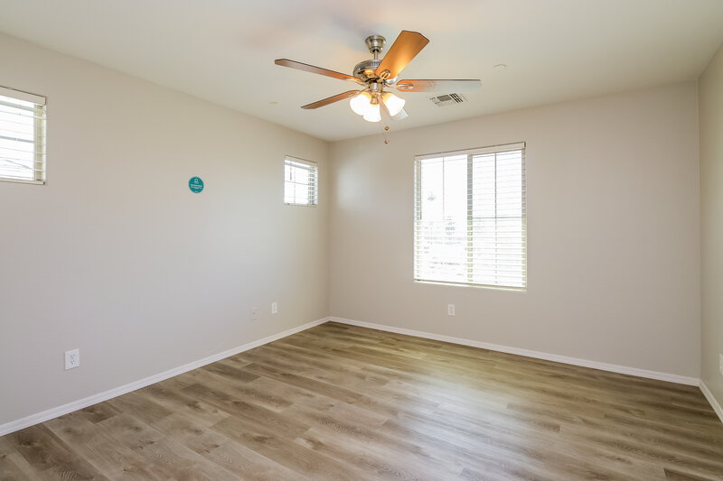 0/Mo, 144 N 56th Pl Mesa, AZ 85205 Bedroom View 3