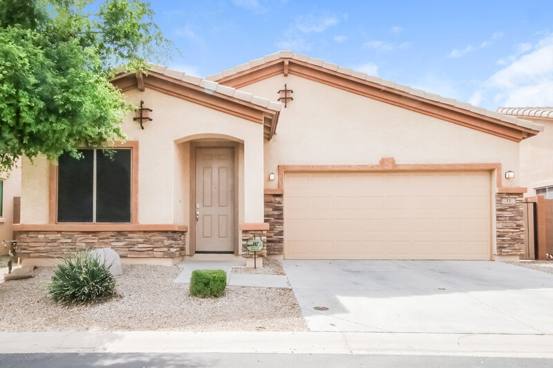 1,775/Mo, 900 W Broadway Ave Lot 11 Apache Junction, AZ 85120 External View