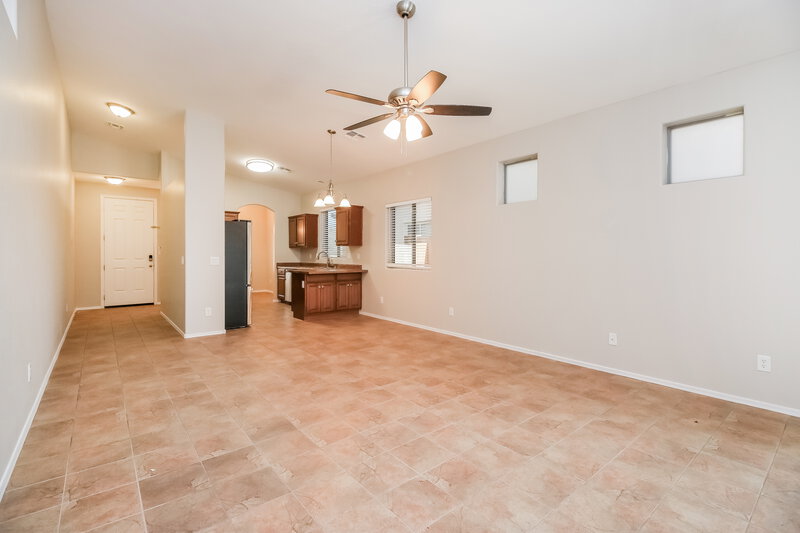 1,775/Mo, 900 W Broadway Ave Lot 11 Apache Junction, AZ 85120 Dining Room View