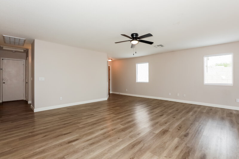 1,895/Mo, 1800 E Desert Rose Trl San Tan Valley, AZ 85143 Living Room View 3