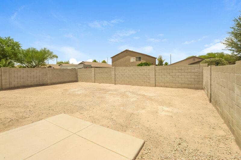 1,895/Mo, 920 E Cowboy Cove Trl San Tan Valley, AZ 85143 Rear View 2