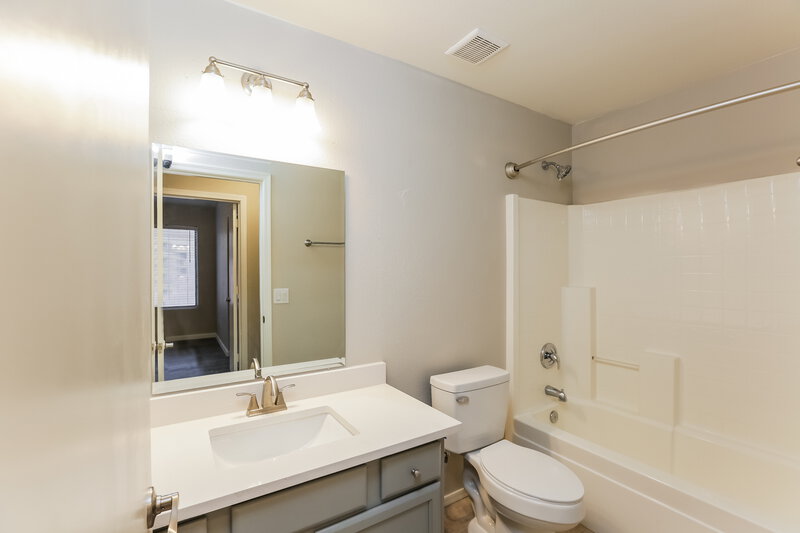 2,465/Mo, 2411 E Augusta Ave Chandler, AZ 85249 Bathroom View