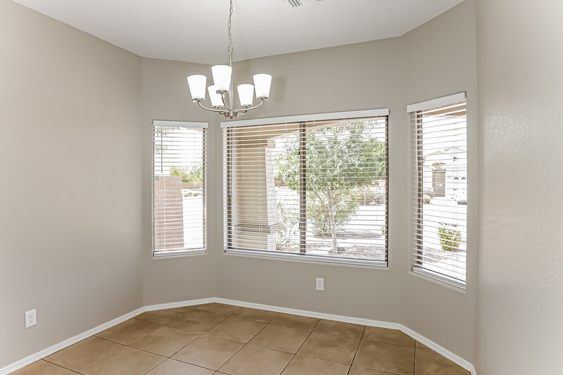 2,080/Mo, 12857 W Apodaca Dr Litchfield Park, AZ 85340 Dining Room View