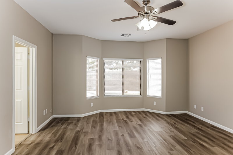 2,080/Mo, 12857 W Apodaca Dr Litchfield Park, AZ 85340 Main Bedroom View 2