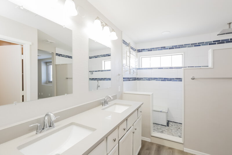 2,070/Mo, 7057 S 7th Ln Phoenix, AZ 85041 Misc View 11