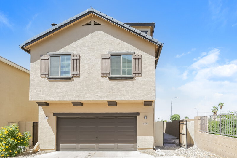 2,070/Mo, 7057 S 7th Ln Phoenix, AZ 85041 Misc View 17