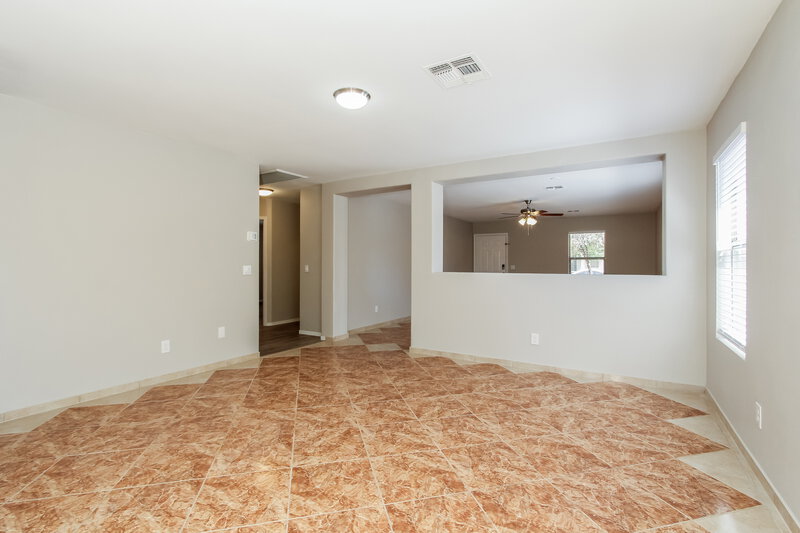 2,090/Mo, 11807 W Ester Dr El Mirage, AZ 85335 Dining Room View 2
