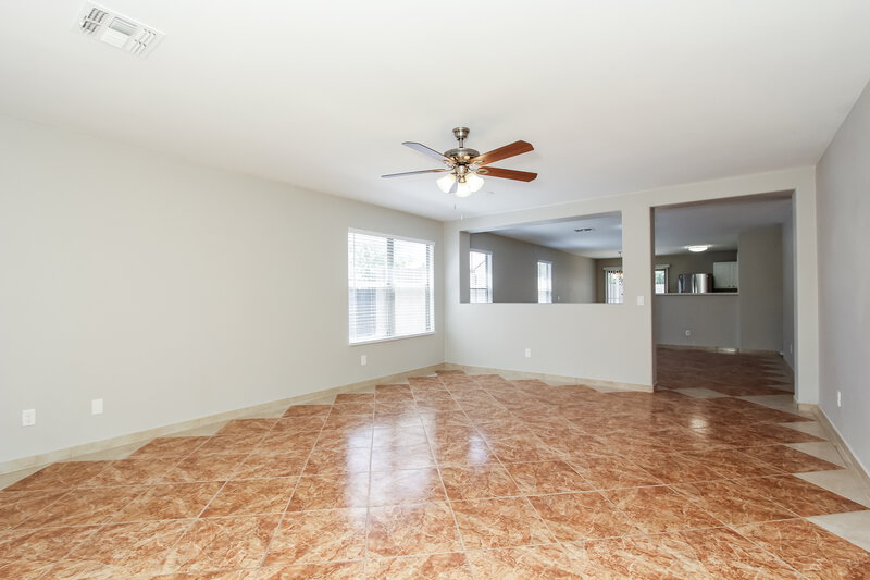 2,090/Mo, 11807 W Ester Dr El Mirage, AZ 85335 Dining Room View 3
