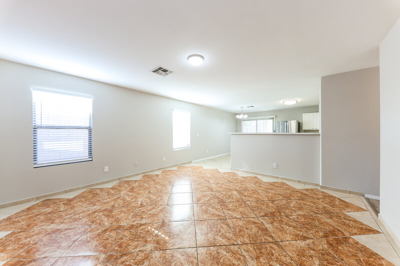 1,800/Mo, 11807 W Ester Dr El Mirage, AZ 85335 Living Room View 3
