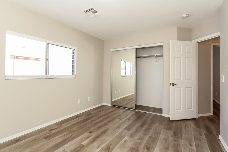 2,090/Mo, 11807 W Ester Dr El Mirage, AZ 85335 Bedroom View 2