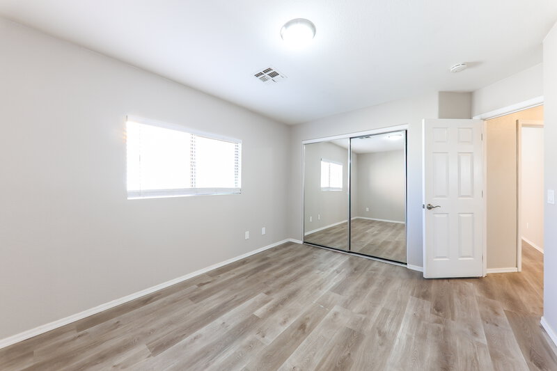 1,800/Mo, 11807 W Ester Dr El Mirage, AZ 85335 Bedroom View