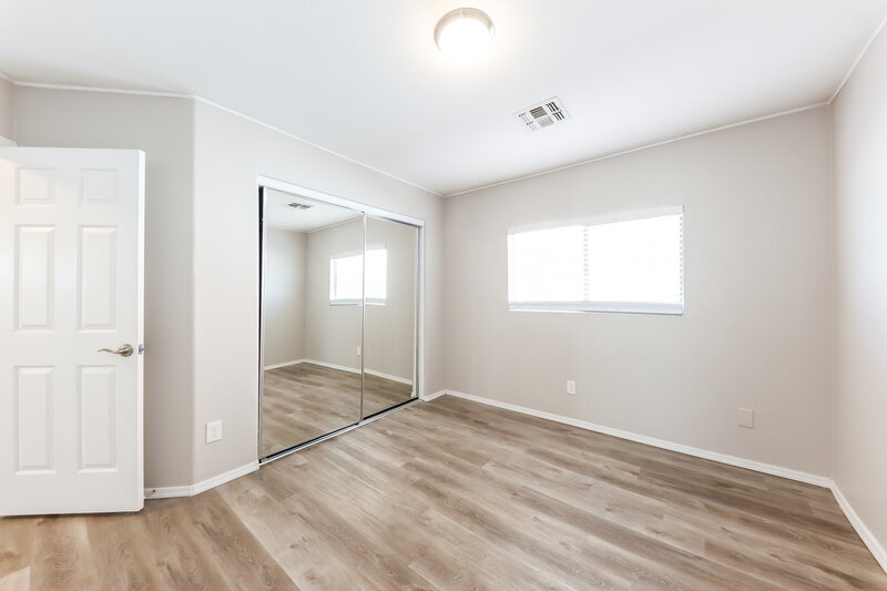 1,800/Mo, 11807 W Ester Dr El Mirage, AZ 85335 Bedroom View 2