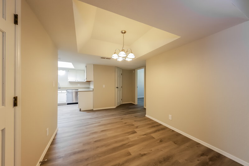 1,940/Mo, 2848 E Brown Rd Unit 15 Mesa, AZ 85213 Dining Room View